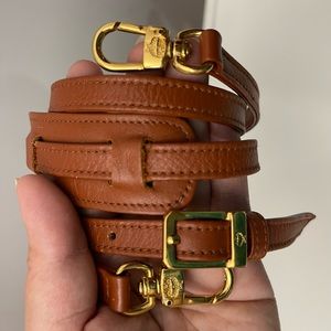 mcm adjustable strap